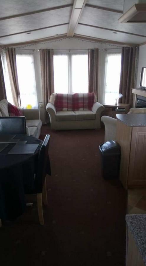 Chapmanholidaylets Cayton Bay Extérieur photo